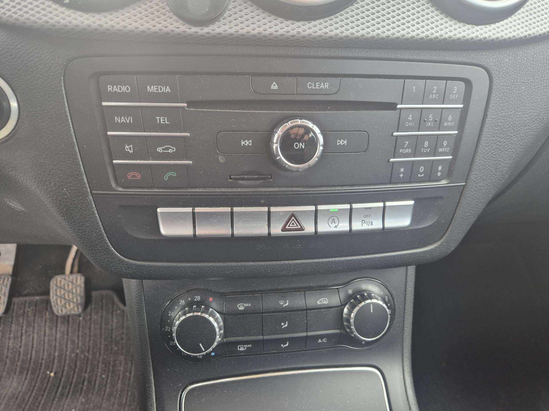 Mercedes-Benz B 180 1.5 D / / GPS / Marchand ou export