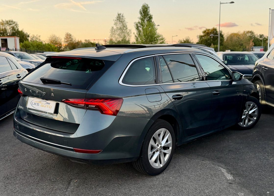 Skoda Octavia COMBI 2.0 TDI 150CH STYLE
