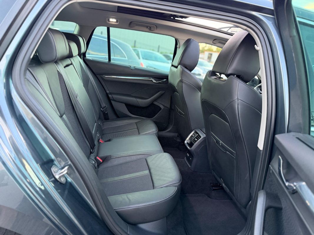 Skoda Octavia COMBI 2.0 TDI 150CH STYLE