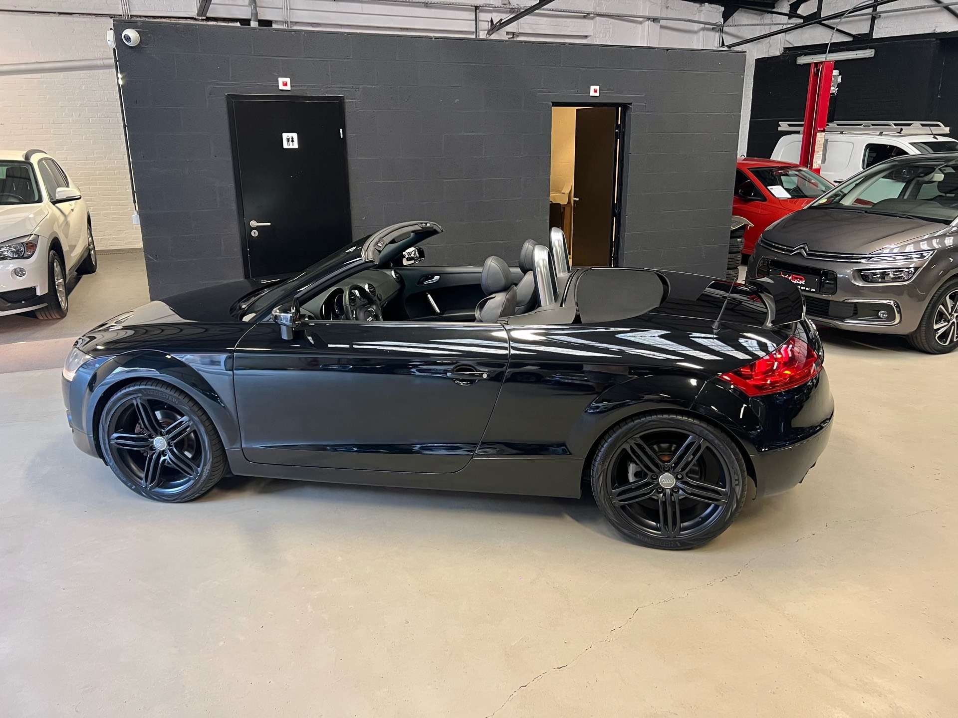 Audi TT 1.8 TFSI S line *S CHAUF*NAVI*CUIR*CAPTEURS