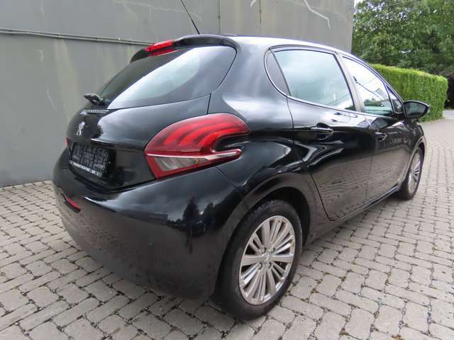 Peugeot 208 208 1.2 PureTech Allure S