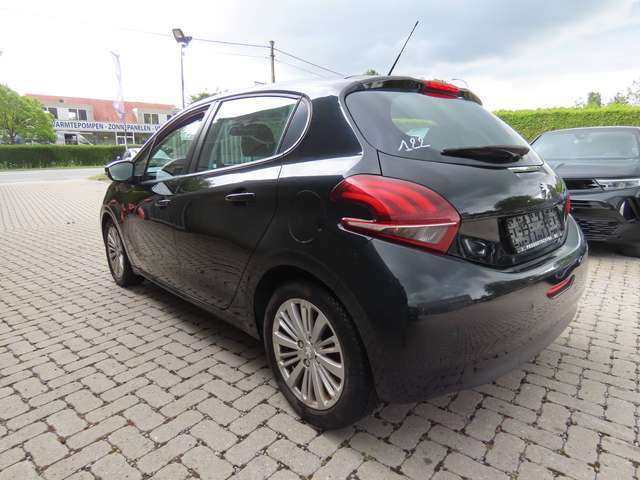 Peugeot 208 208 1.2 PureTech Allure S