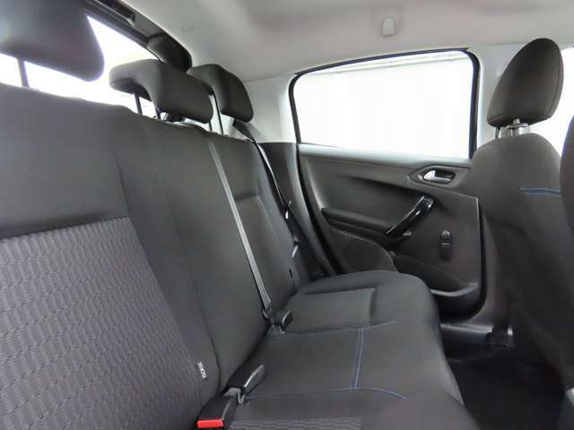 Peugeot 208 208 1.2 PureTech Allure S