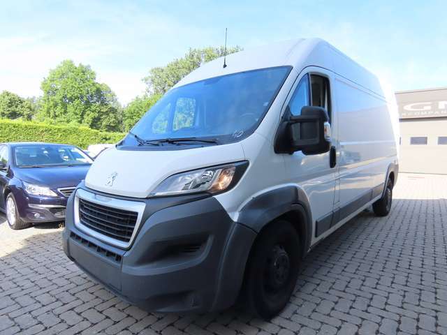 Peugeot Boxer 2.0 BlueHDi L3H2 Utility S/S