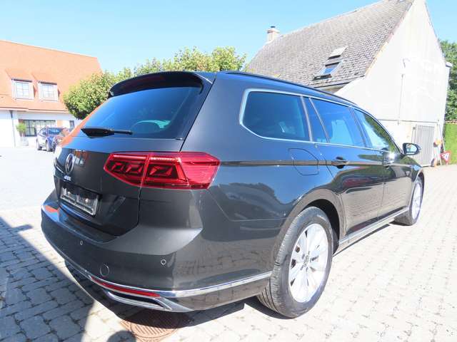 Volkswagen Passat Variant Passat SW GTE 1.4 TSI PHEV Business DSG 11600eur Netto