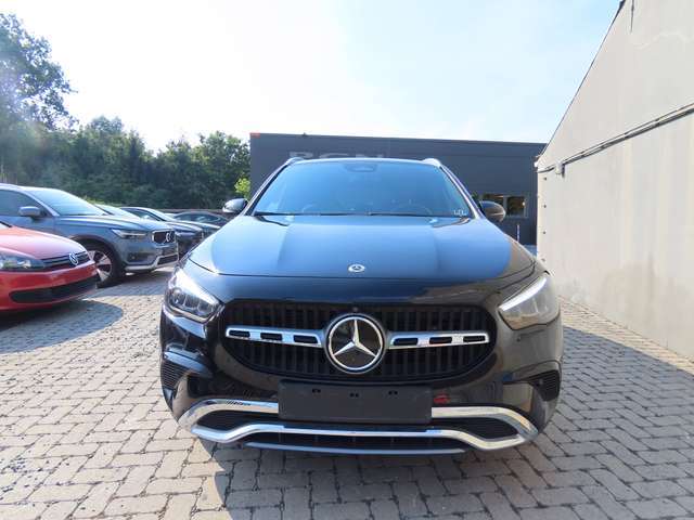 Mercedes-Benz GLA 180 GLA 180 Business Line