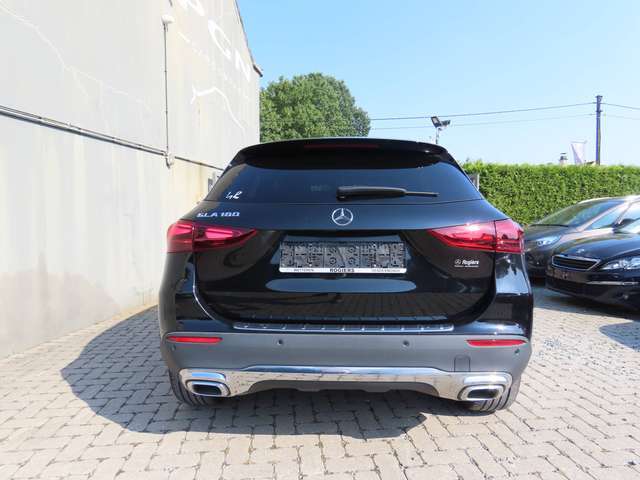 Mercedes-Benz GLA 180 GLA 180 Business Line