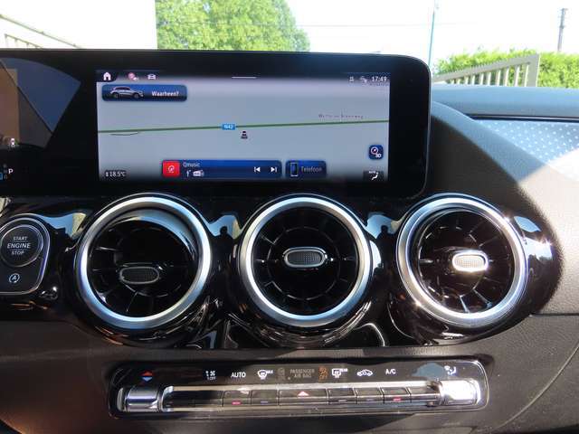 Mercedes-Benz GLA 180 GLA 180 Business Line