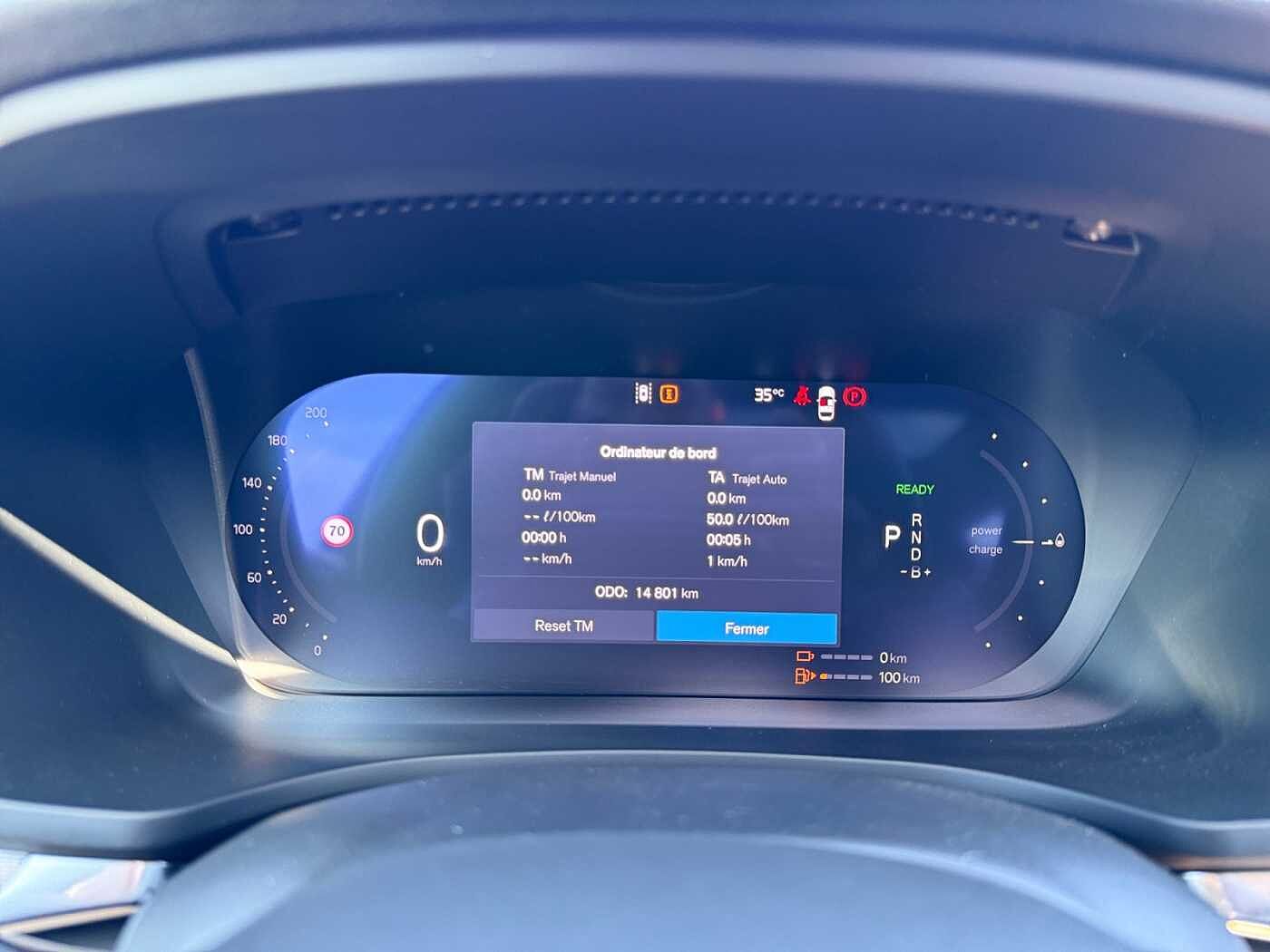 Volvo V60 Plus, T6 AWD Plug-in Hybrid, Elektrisch/Benzin, Dark