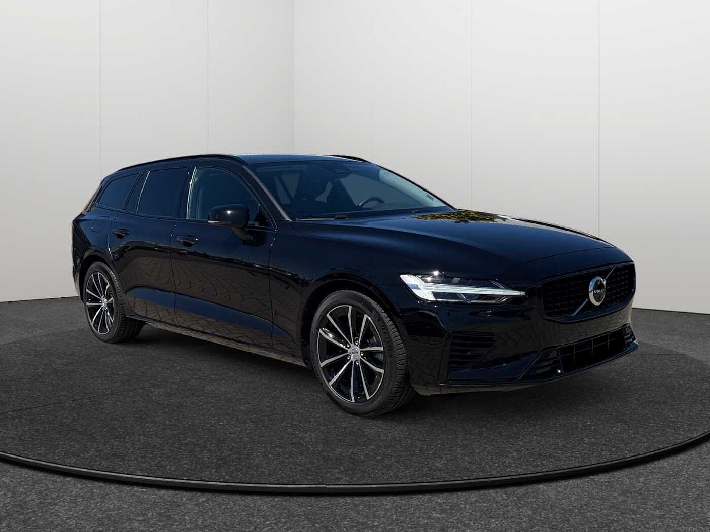 Volvo V60 Plus, T6 AWD Plug-in Hybrid, Electrique/essence, Dark