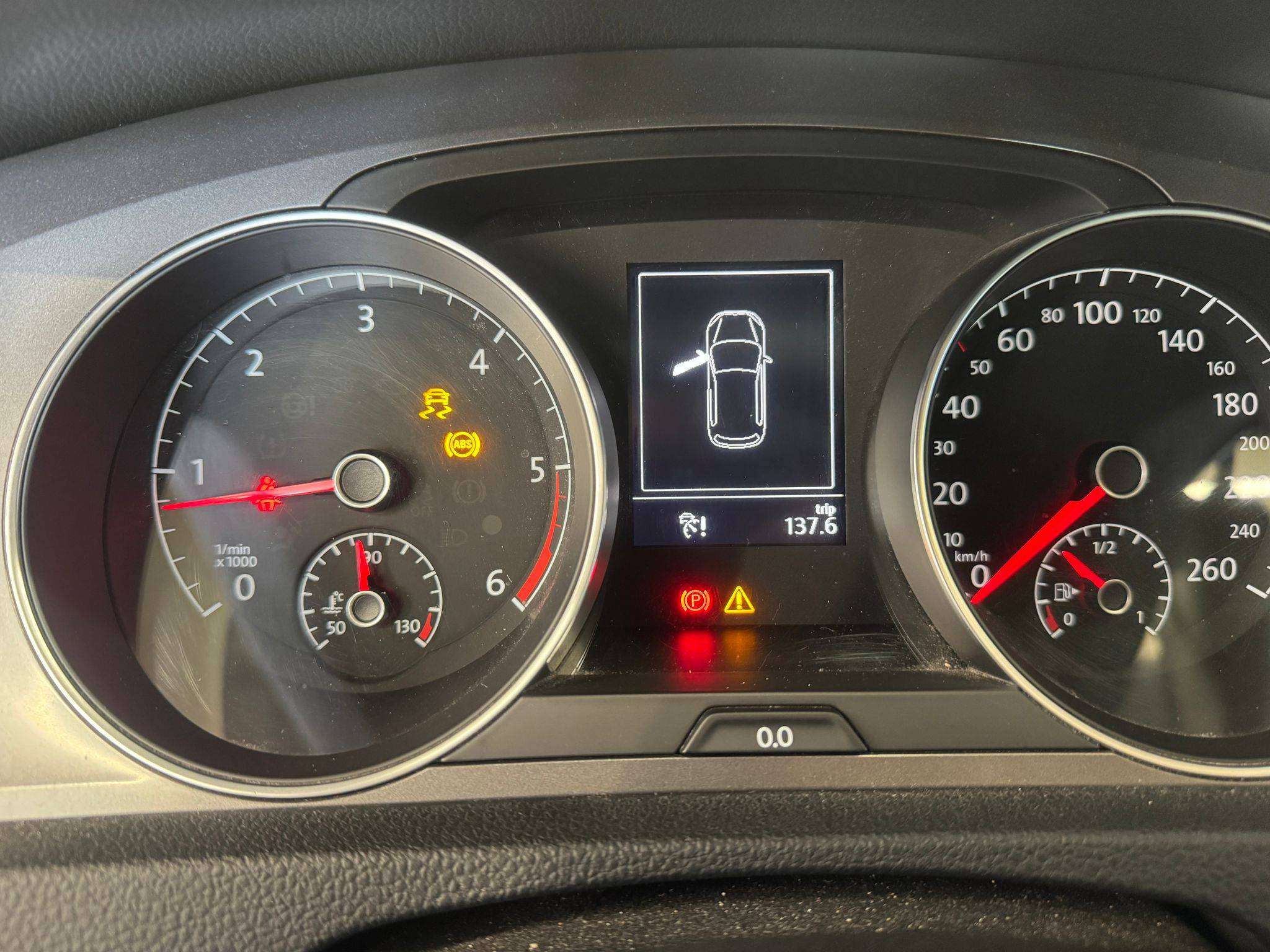 Volkswagen Golf manueel diesel bj2013 eur5 5deurs