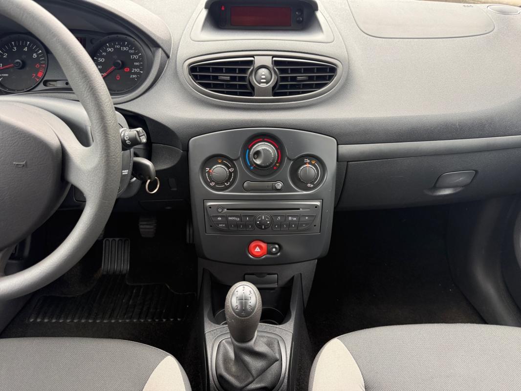 Renault Clio III 1.2 16V 75 GPL Access 10000KM/GARANTIE 12 MOIS