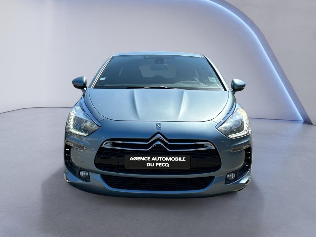Citroen Ds5 EXECUTIVE -HDi 115 / sièges chauffants - massants Full entretient Garantie 12 mois