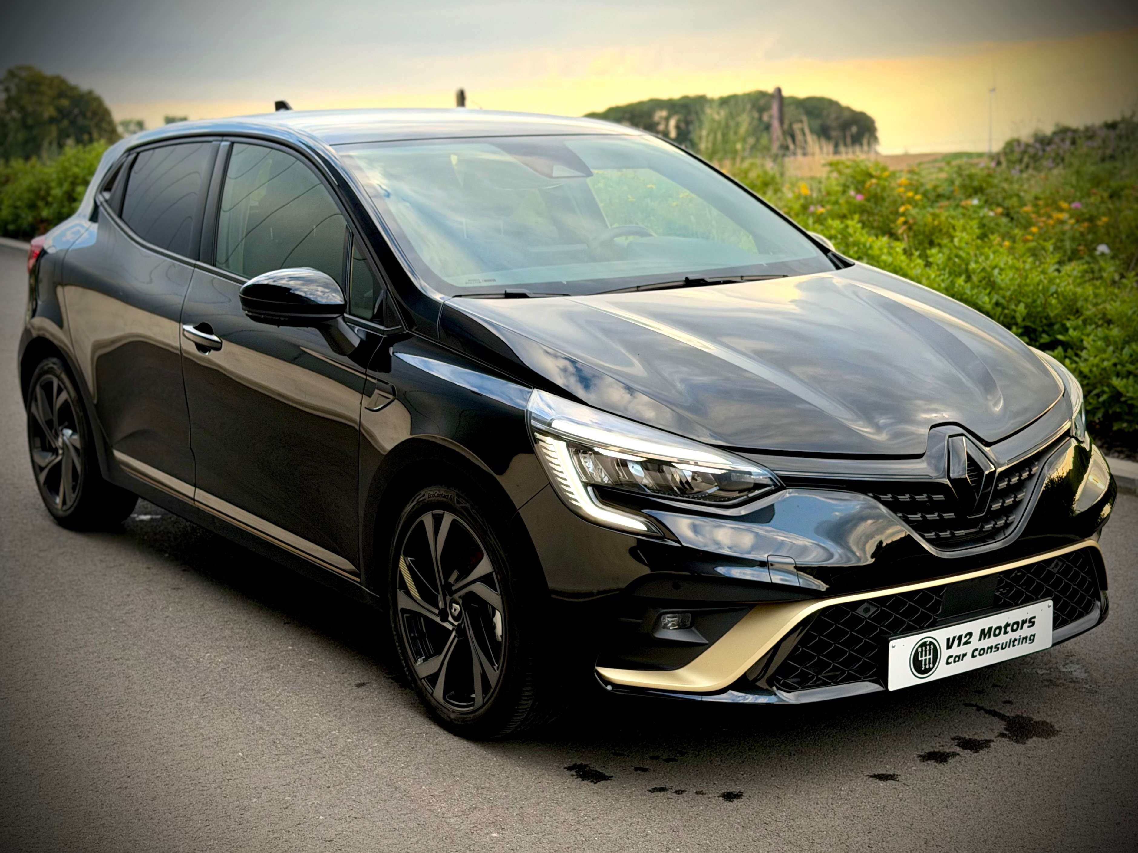 Renault Clio Clio Hybrid 1.6i E-TECH Evolution