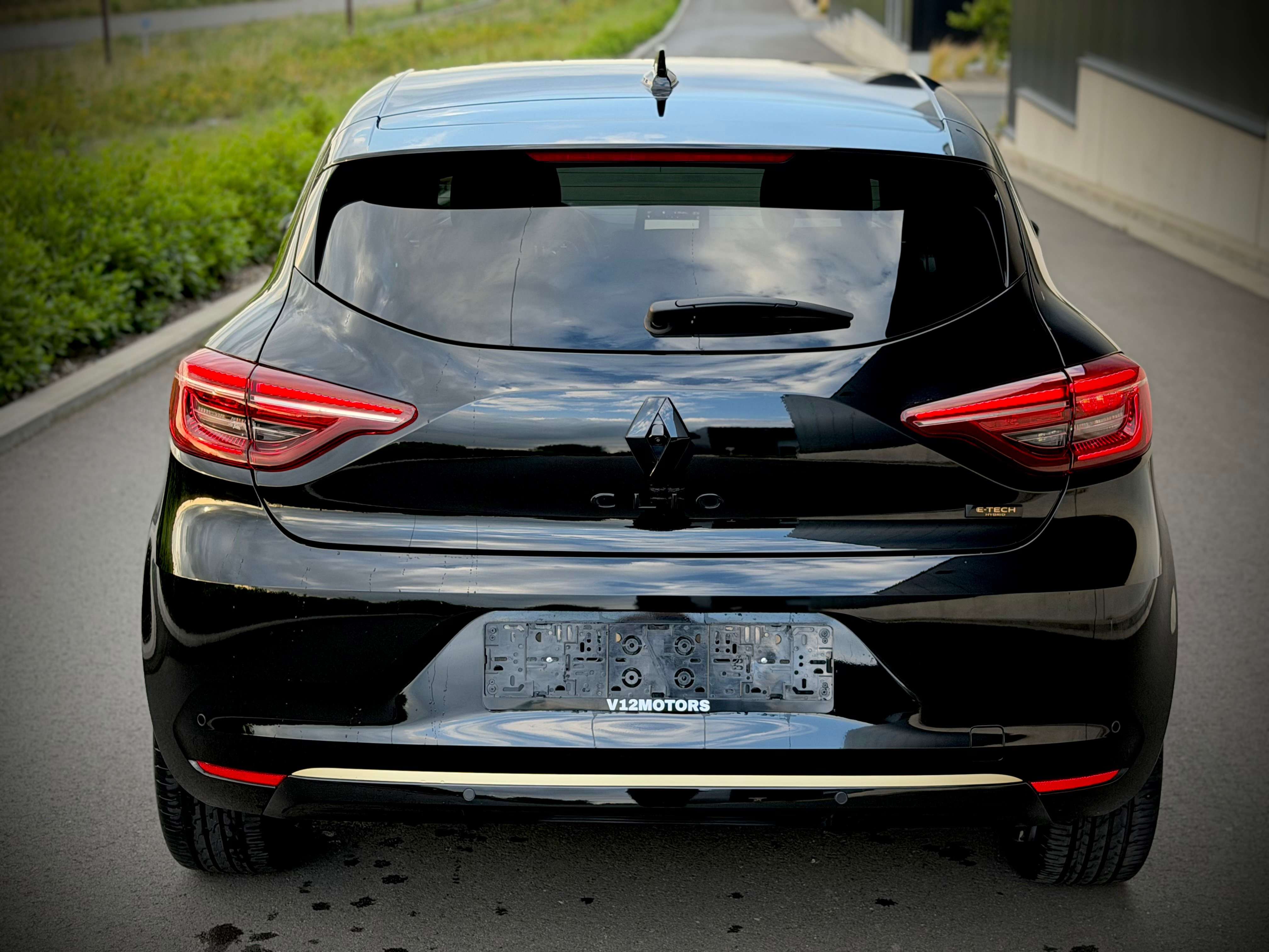 Renault Clio Clio Hybrid 1.6i E-TECH Evolution
