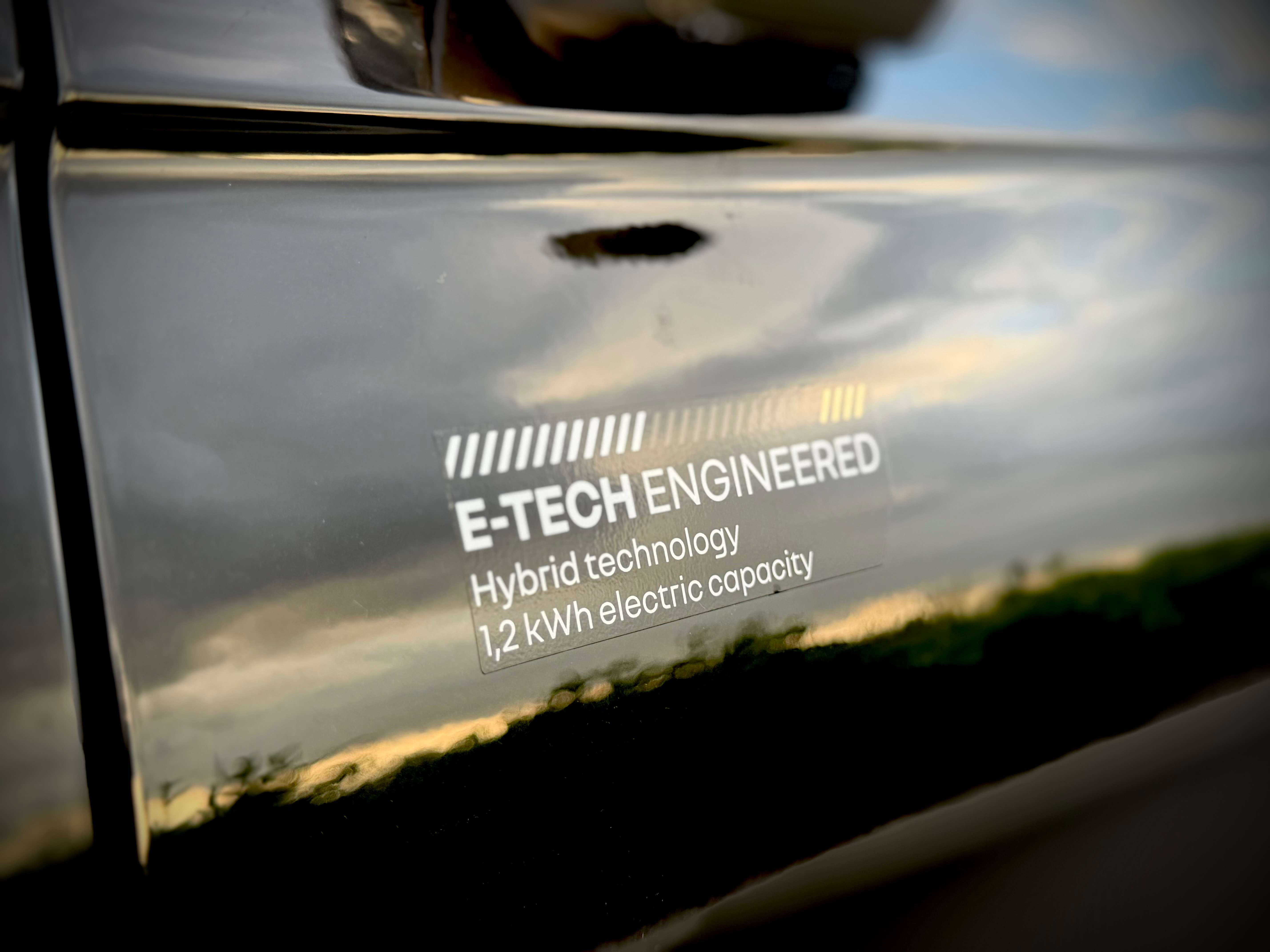 Renault Clio Clio Hybrid 1.6i E-TECH Evolution