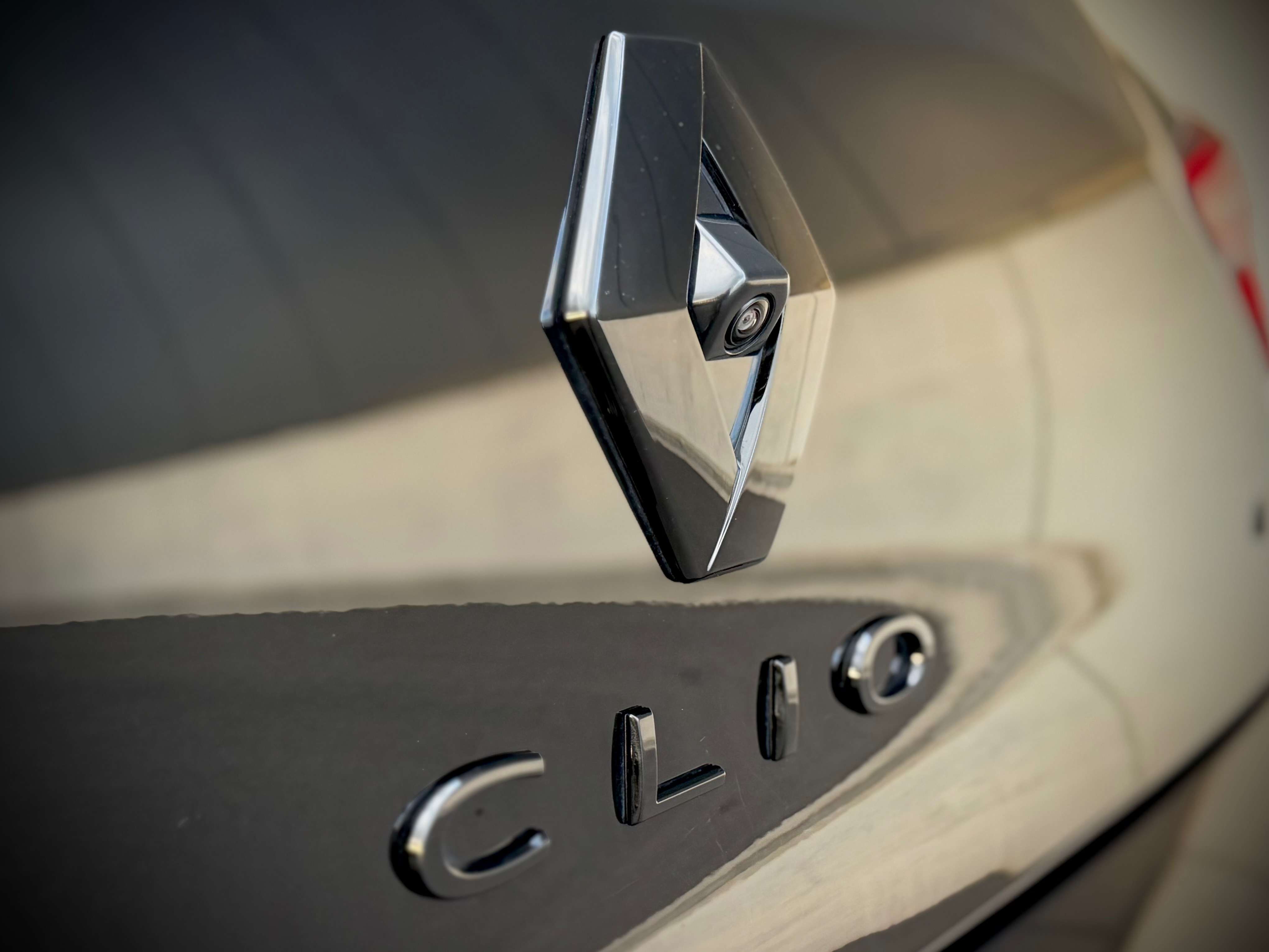 Renault Clio Clio Hybrid 1.6i E-TECH Evolution