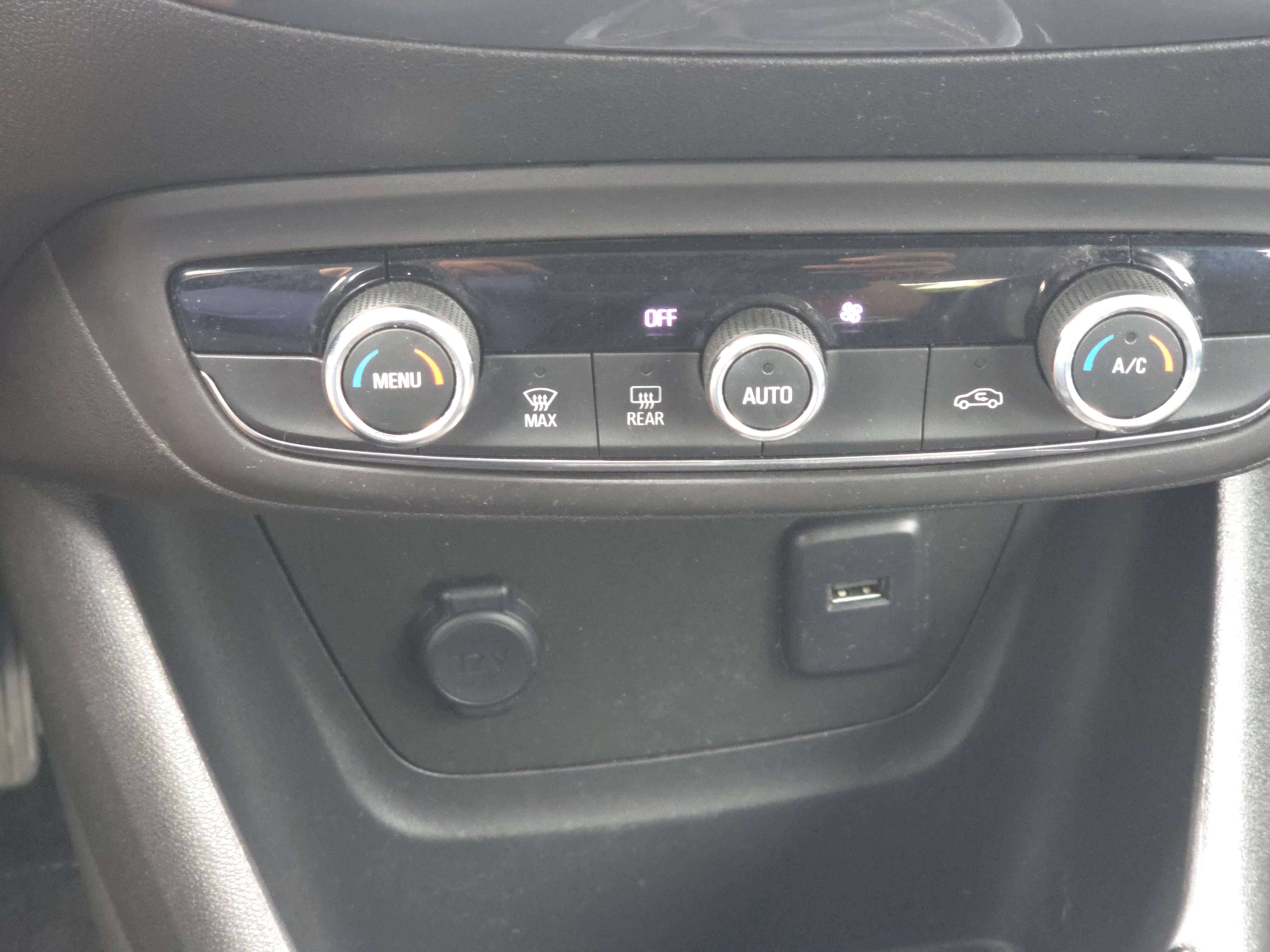 Opel Crossland X Crossland X 1.2 Turbo ECOTEC Innovation S/S