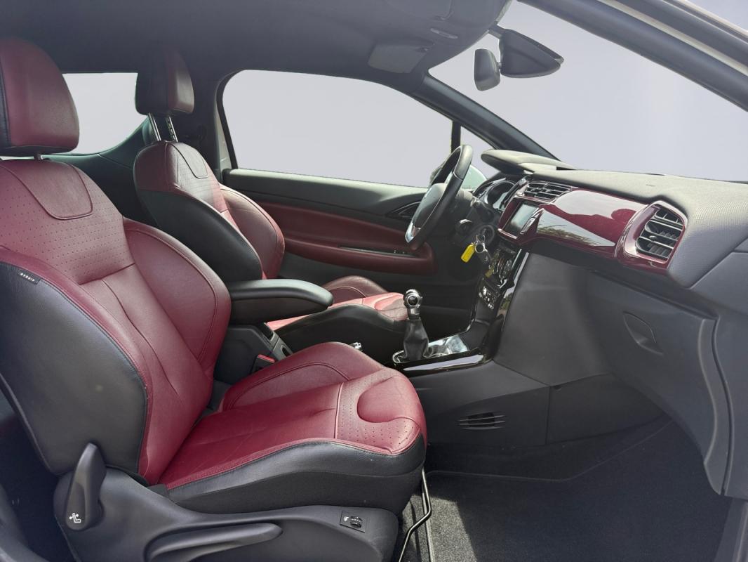 Citroen Ds3 e-HDi 90 Airdream So Chic / GARANTIE 12 MOIS