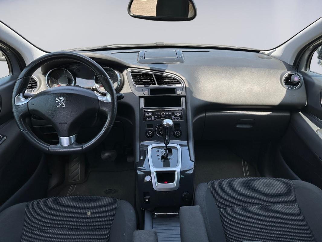 Peugeot 5008 1.6 BlueHDi 120ch SS EAT6 7 Places Allure