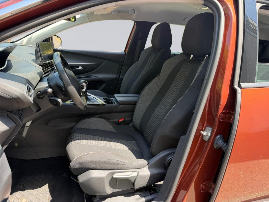 Peugeot 5008 HDi 130ch BVM6 Active 1ERE MAIN GARANTIE 12 MOIS