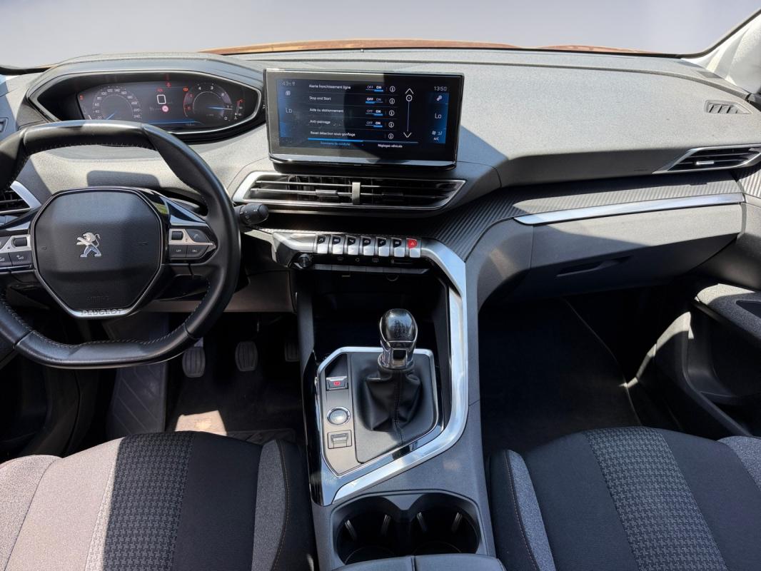 Peugeot 5008 HDi 130ch BVM6 Active 1ERE MAIN GARANTIE 12 MOIS