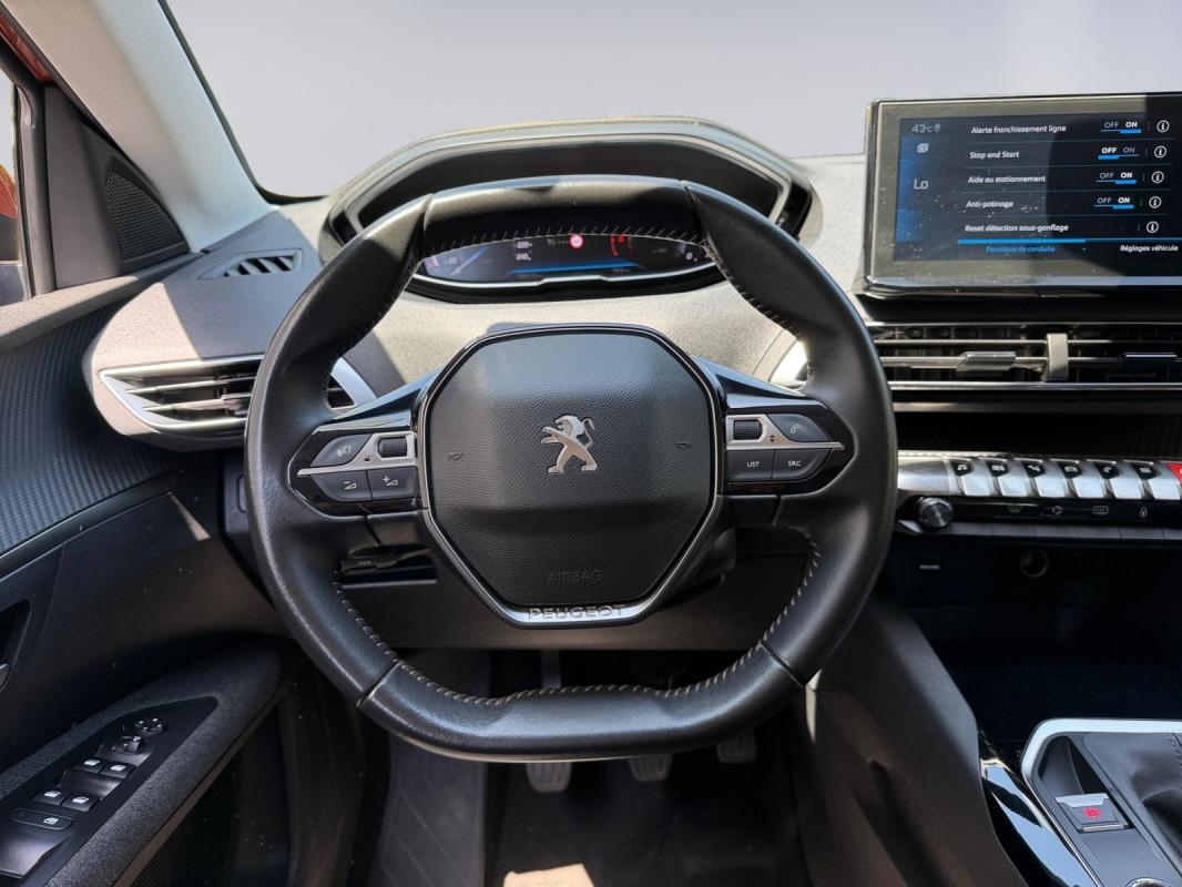 Peugeot 5008 HDi 130ch BVM6 Active 1ERE MAIN GARANTIE 12 MOIS