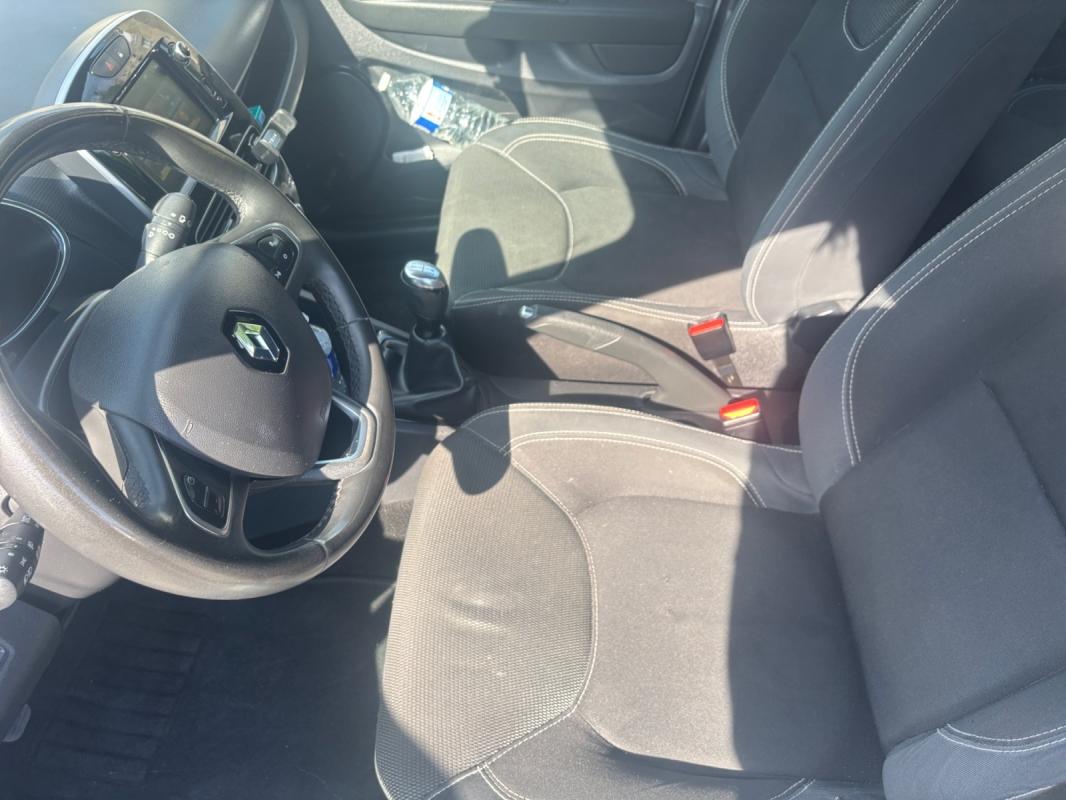 Renault Clio IV BUSINESS dCi 75 E6C / GARANTIE 12 MOIS CARPLAY