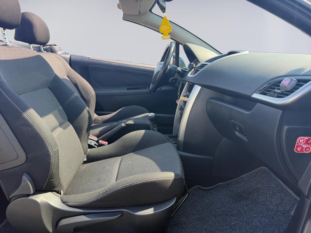 Peugeot 207 1.6 VTi 120ch Sport Pack / RÉGULATEUR DE VITESSE GARANTIE 12 MOIS
