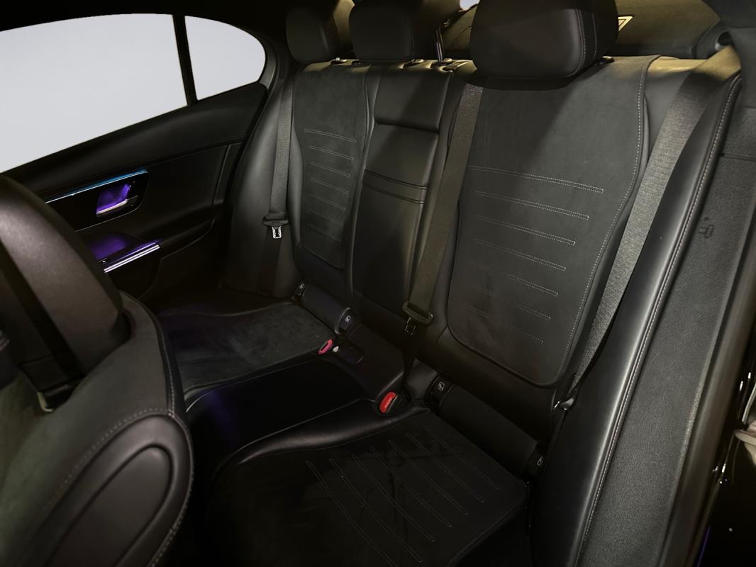 Mercedes-Benz Classe C 220 d 9G-Tronic 4Matic AMG Line / FULL ENTRETIEN GARANTIE 12 MOIS BURMESTER TOIT OUVRANT