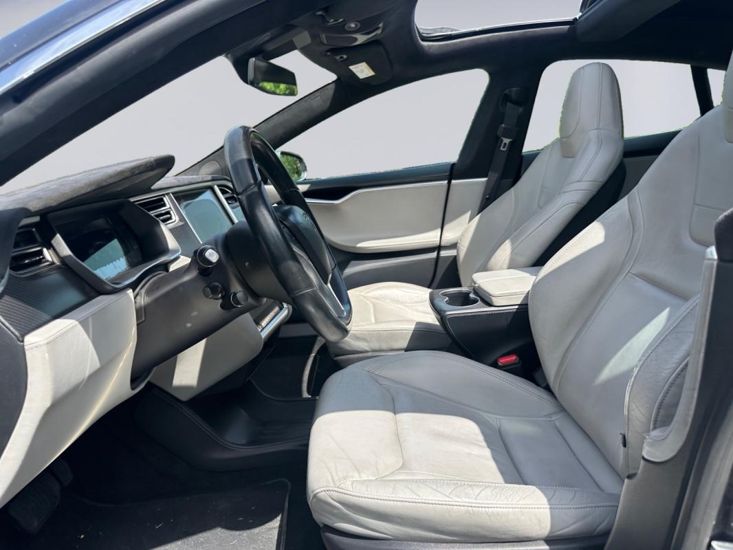 Tesla Model S 85D Dual Motor SUPERCHARGEUR GRATUIT/CONNEXION PREMIUM GRATUITE/GARANTIE 12 MOIS
