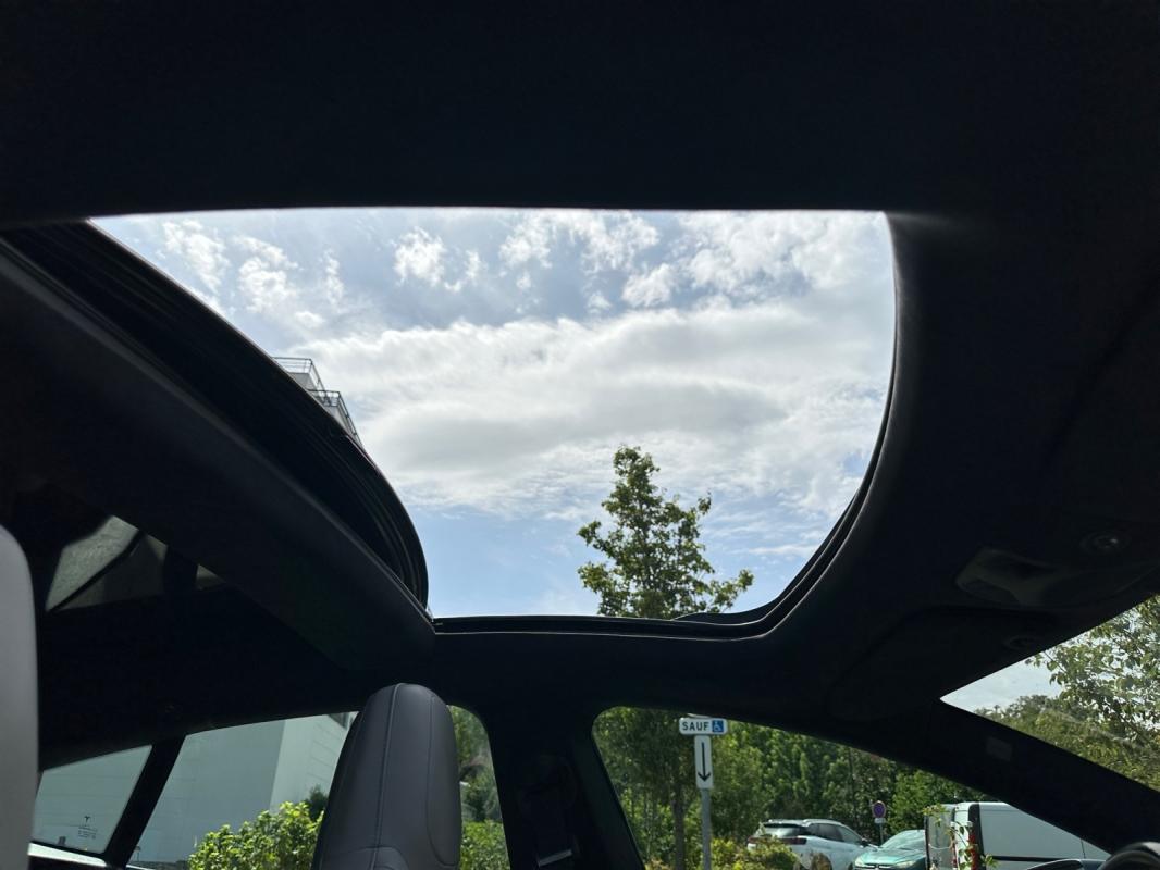 Tesla Model S 85D Dual Motor SUPERCHARGEUR GRATUIT/CONNEXION PREMIUM GRATUITE/GARANTIE 12 MOIS