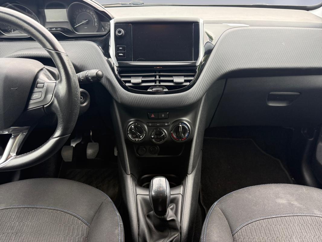 Peugeot 208 BlueHDi 100ch SS BVM5 / RÉGULATEUR DE VITESSE GARANTIE 12 MOIS