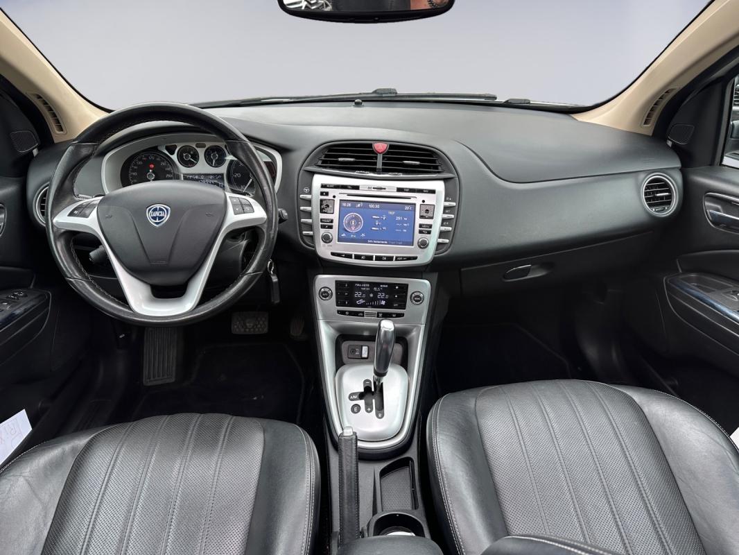 Lancia Delta VPC 1.6 MULTIJET 16V 120 DPF INTENSA. / Garantie 12 Mois Toit ouvrant