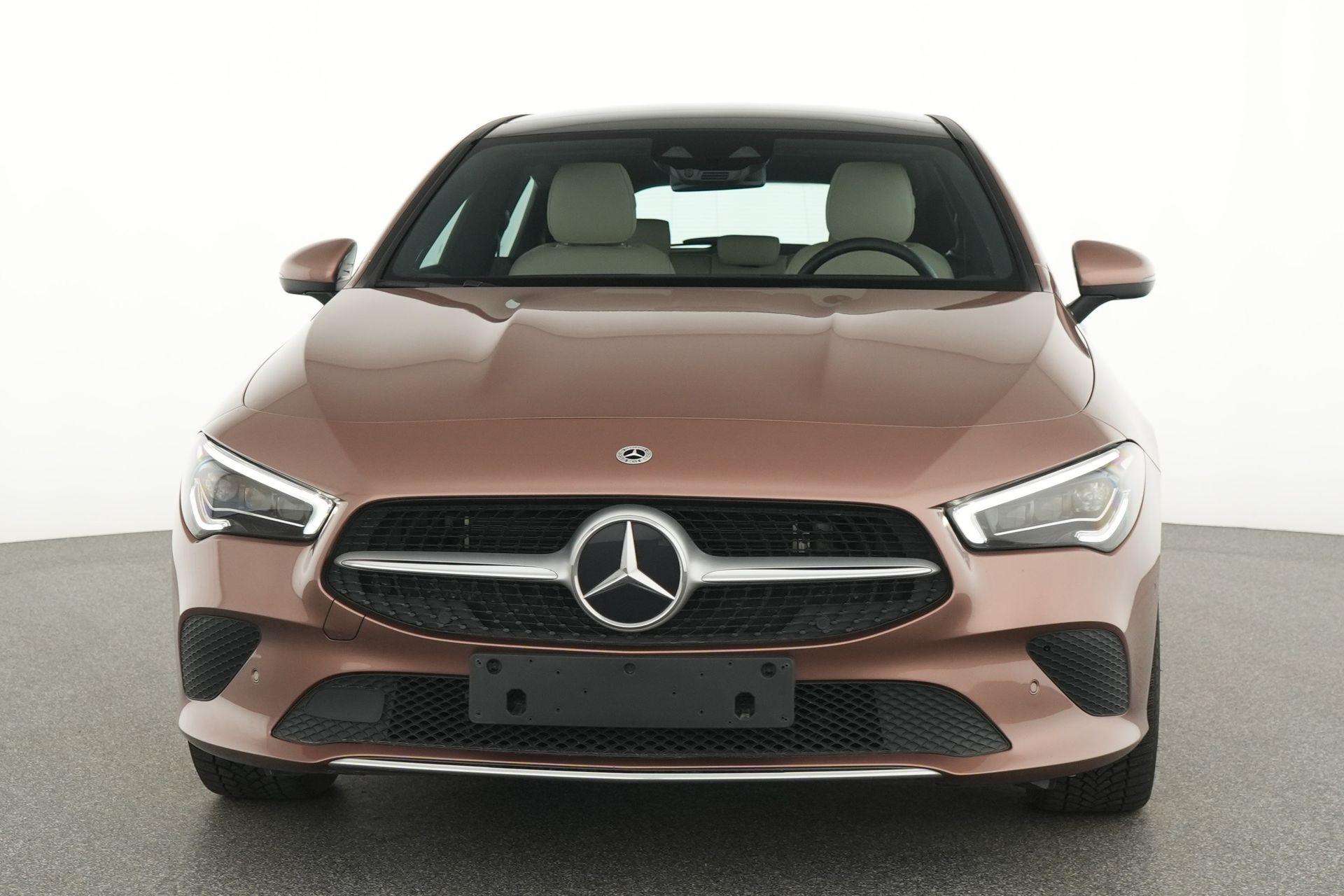 Mercedes-Benz CLA 250 e Shooting Brake Business Solution 250 e Luxury Li