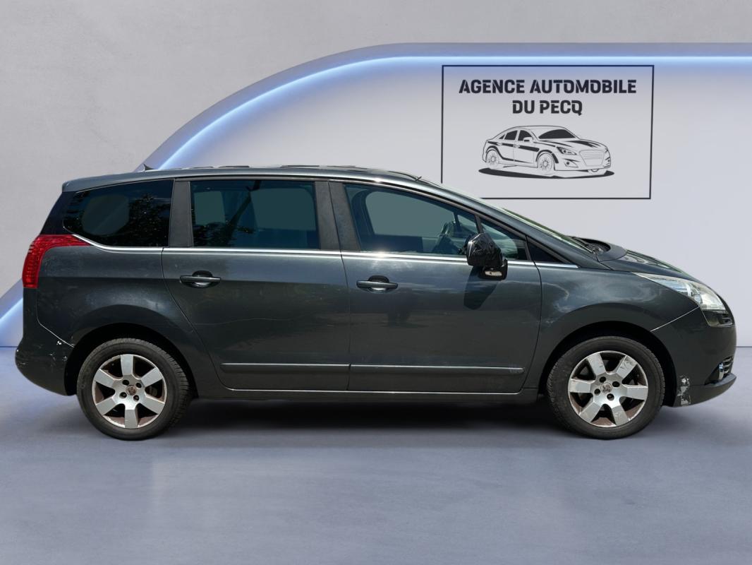 Peugeot 5008 156ch BVM6 Premium Pack 7pl TOIT PANORAMIQUE/GARANTIE 12 MOIS