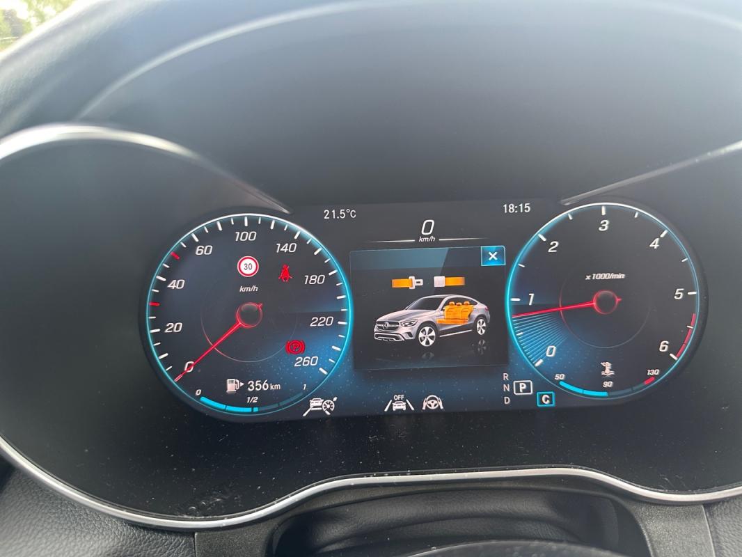 Mercedes-Benz Glc 300 d 9G-Tronic 4Matic AMG Line / TOIT OUVRANT CARPLAY GARANTIE 12 MOIS