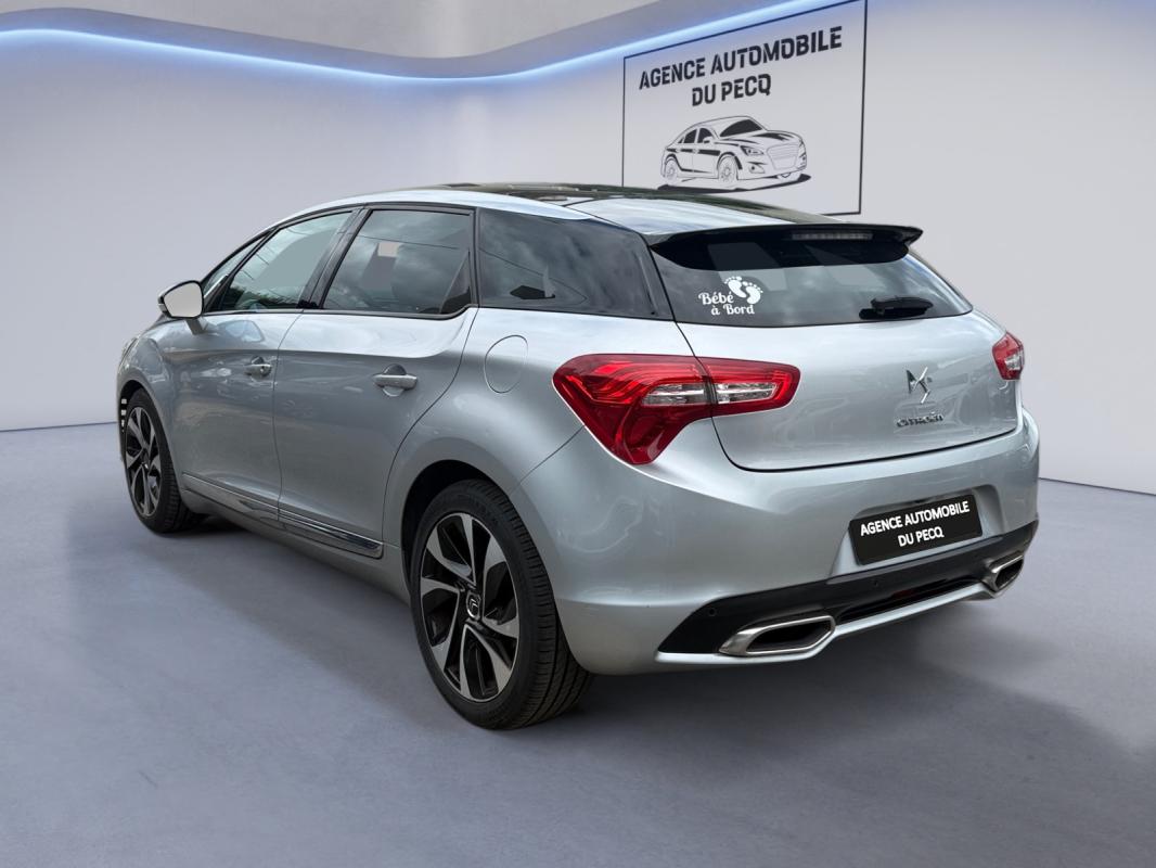 Citroen Ds5 Toit panoramique / Entretient complet Garantie 12 Mois
