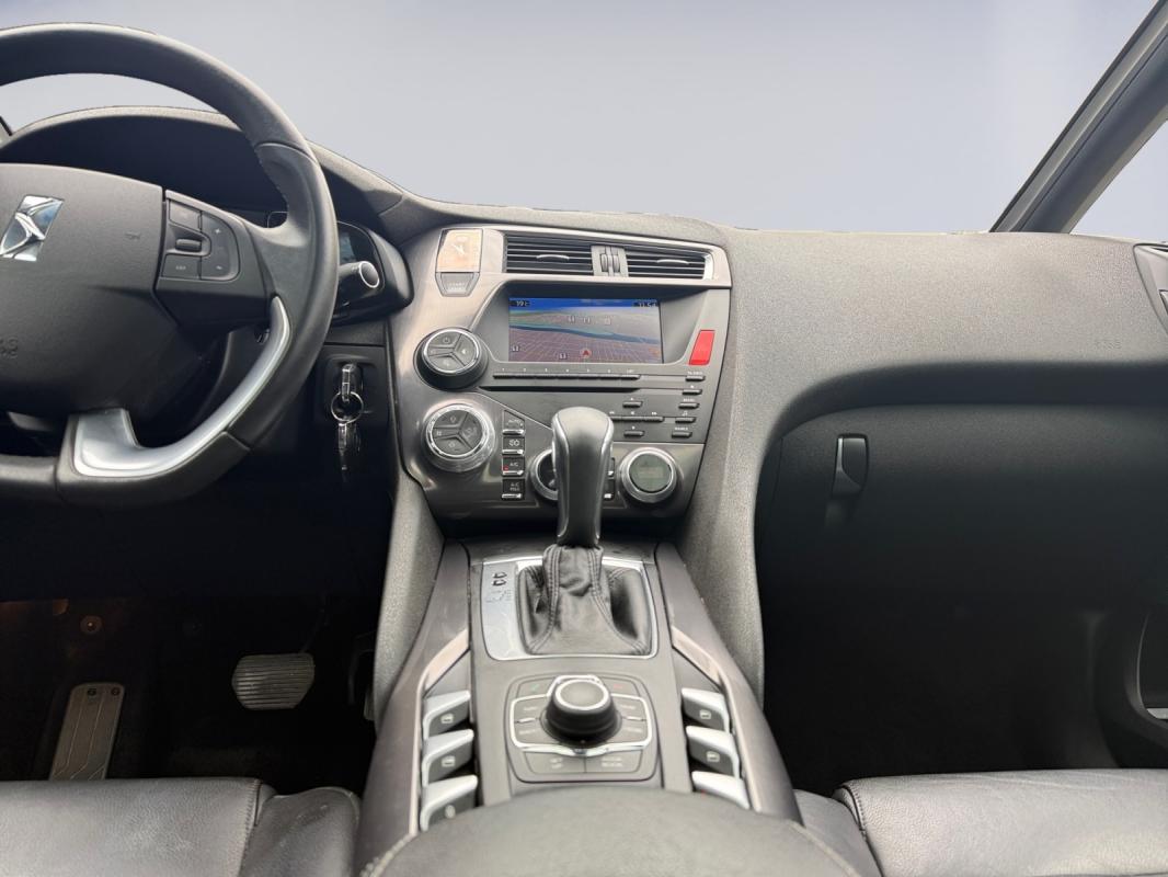 Citroen Ds5 Toit panoramique / Entretient complet Garantie 12 Mois