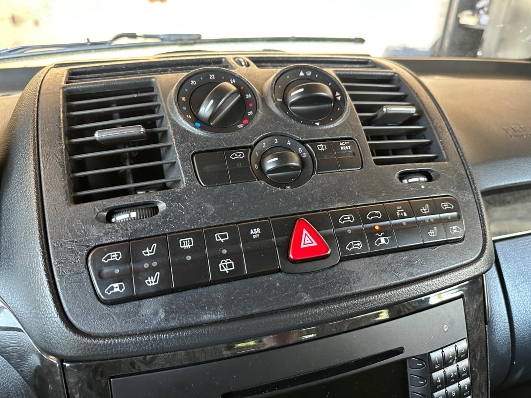 Mercedes-Benz Viano 3.0 CDI / Édition 125 Entretient Mercedes État Irréprochable