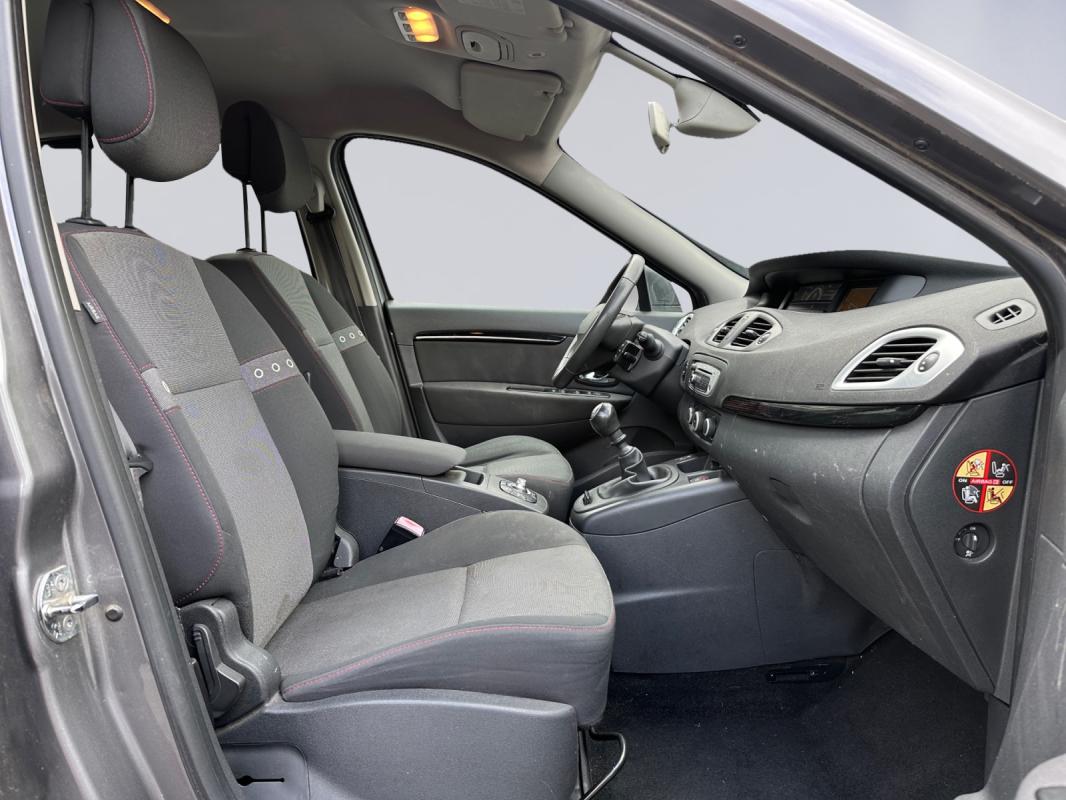 Renault Grand Scenic III dCi 110 Authentique 5 pl RADAR DE RECUL/GARANTIE 12 MOIS