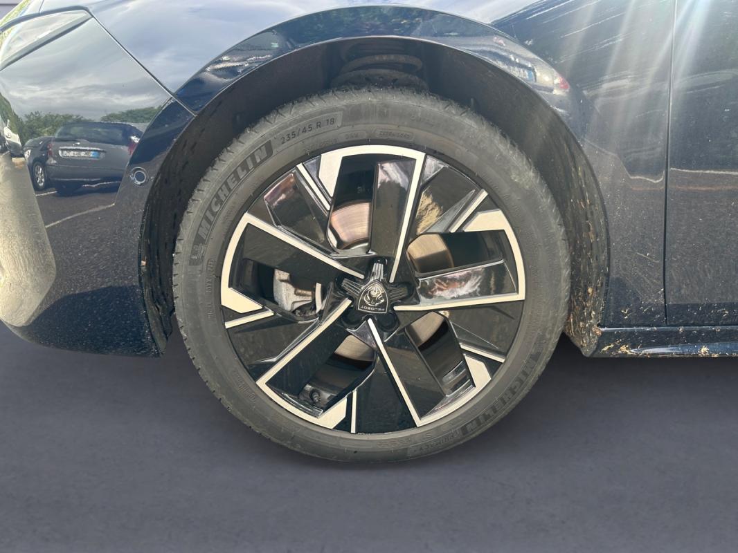 Peugeot 508 BlueHDi 130ch SS EAT8 GT 28000KM/CAMERA 360/GARANTIE CONSTRUCTEUR