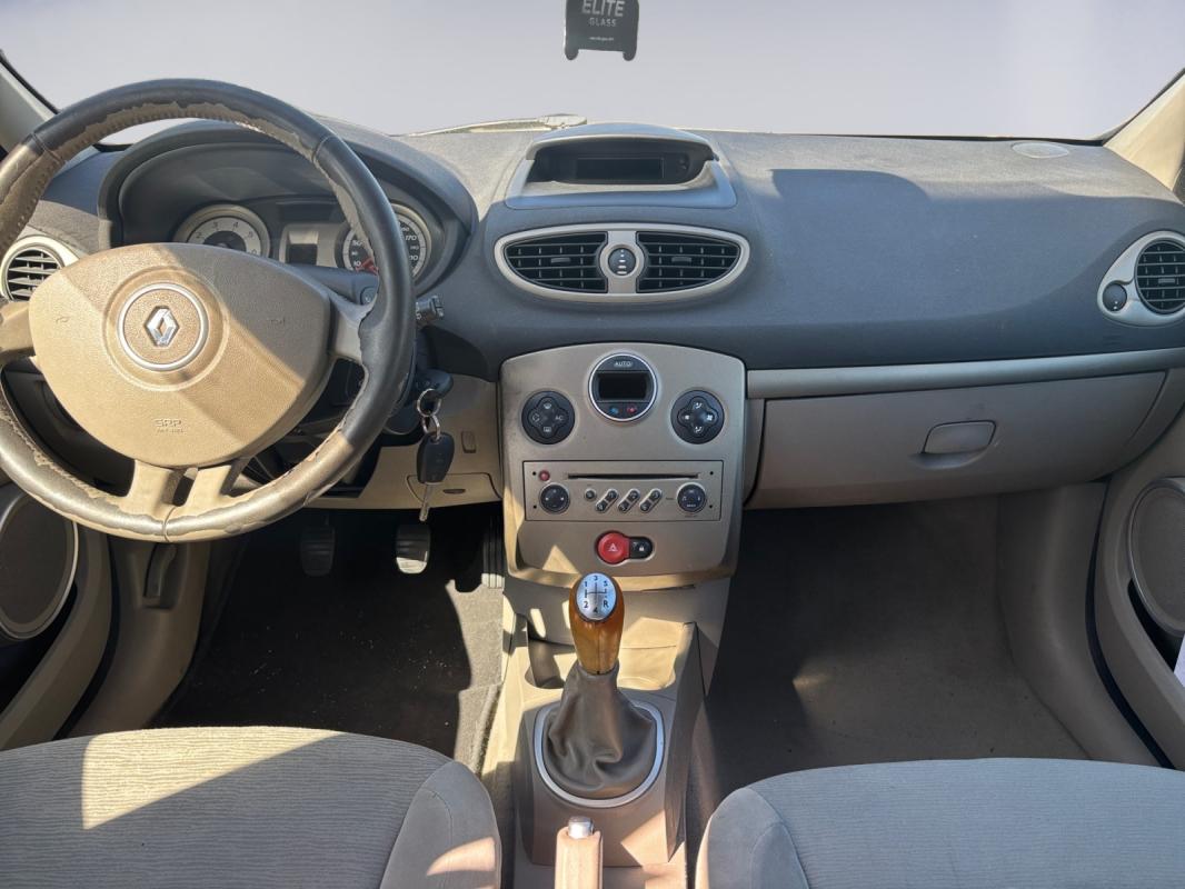 Renault Clio III TCE 100 Privilège / GARANTIE 12 MOIS