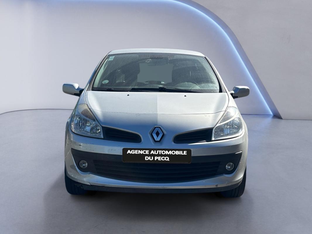 Renault Clio III TCE 100 Privilège / GARANTIE 12 MOIS
