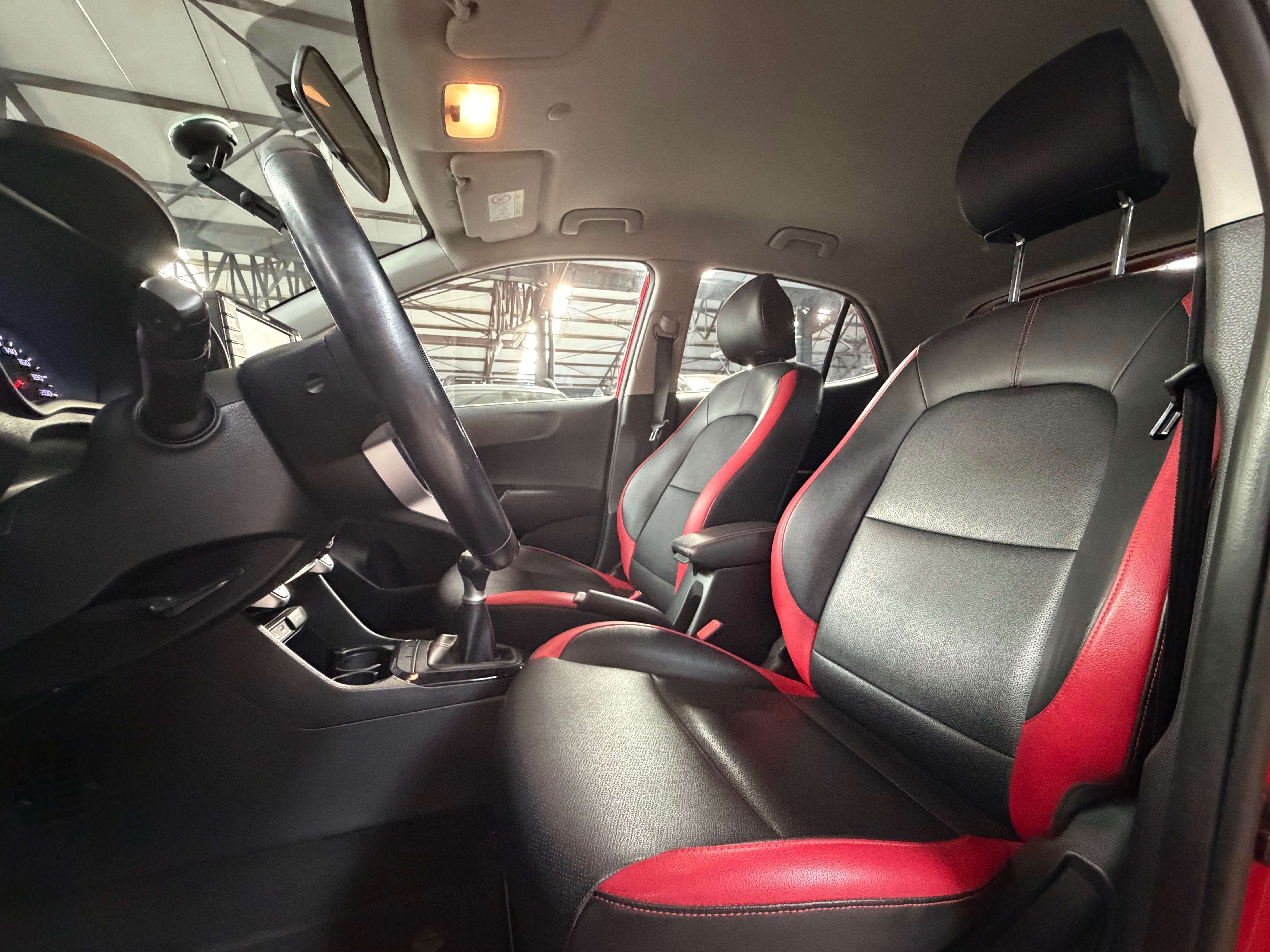 Kia Picanto 1.0i * GT Line * CAMERA * GPS * CUIR * CARPLAY