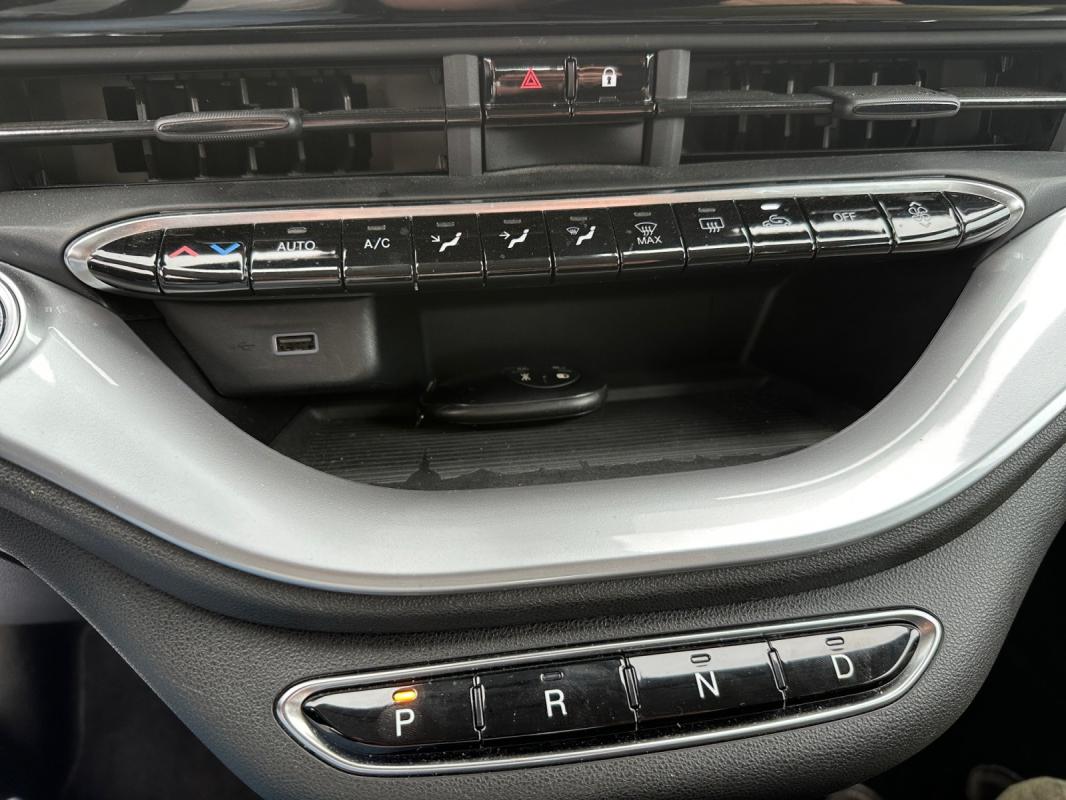 Fiat 500 E MY22 118 CH ICÔNE / GARANTIE 12 MOIS CARPLAY
