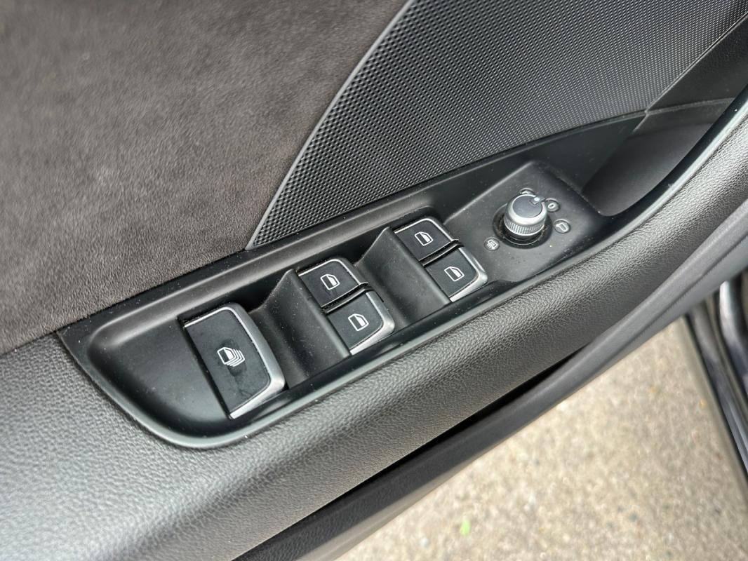 Audi A3 2.0 TDI 150 Ambition / GARANTIE 12 MOIS KIT DISTRIBUTION NEUF SIÈGES CHAUFFANTS