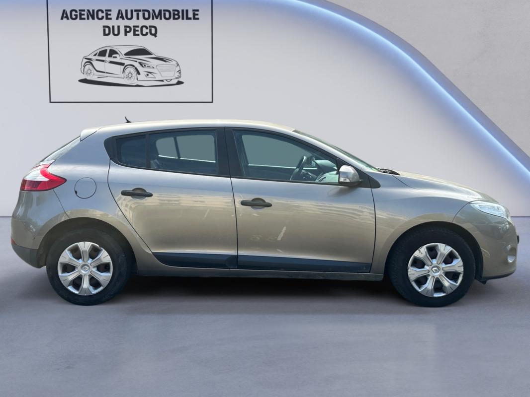Renault Megane III Berline dCi 90 Authentique 1ERE MAIN GARANTIE 12 MOIS