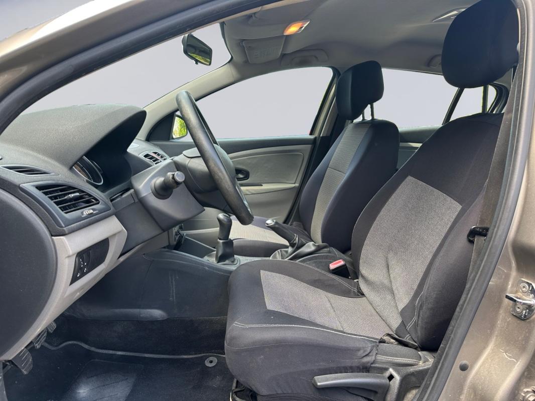 Renault Megane III Berline dCi 90 Authentique 1ERE MAIN GARANTIE 12 MOIS