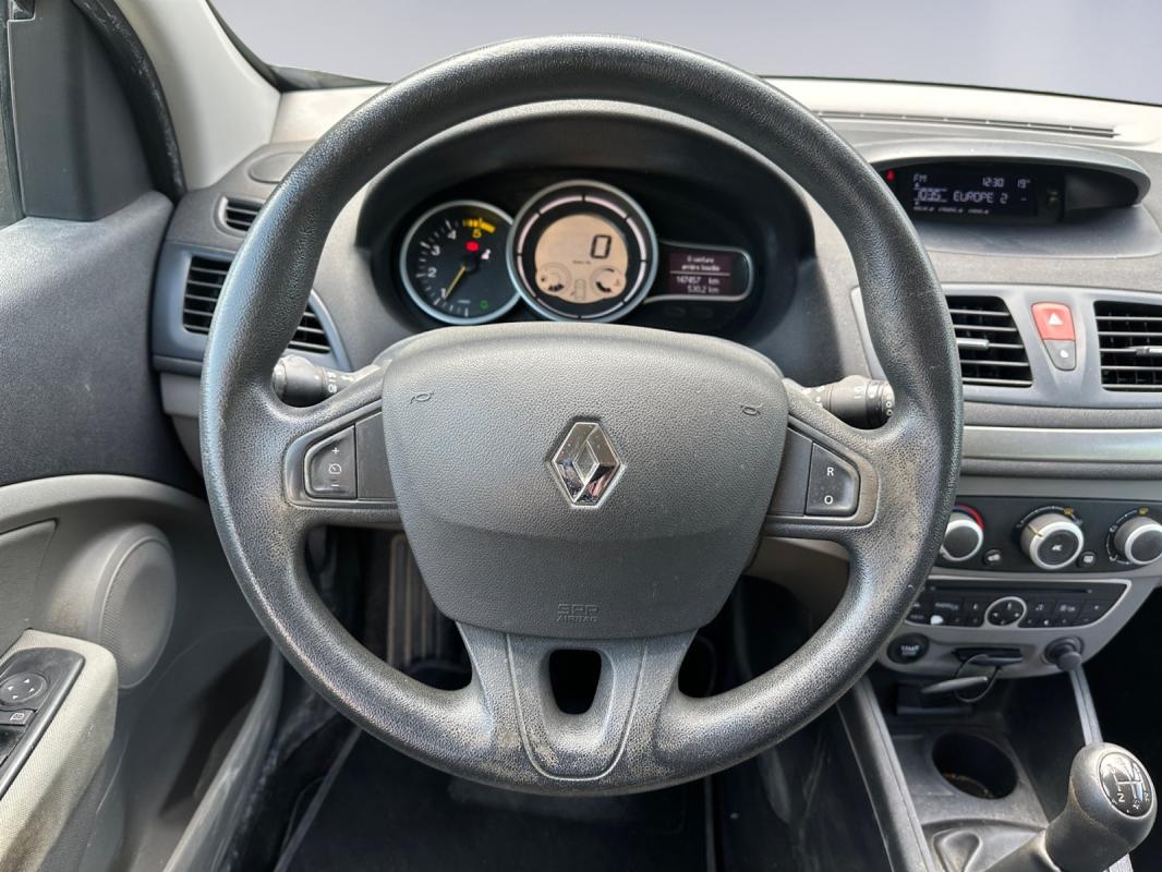 Renault Megane III Berline dCi 90 Authentique 1ERE MAIN GARANTIE 12 MOIS